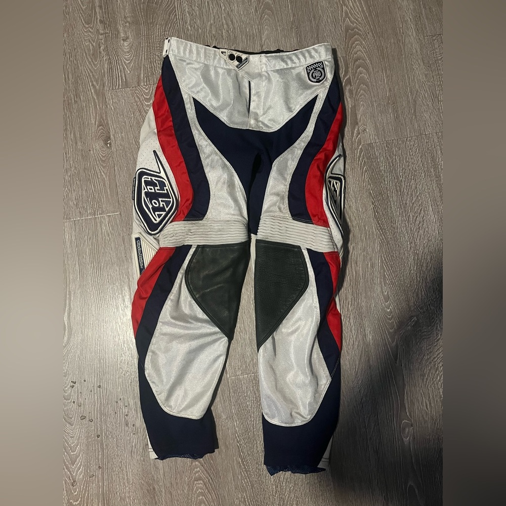Troy Lee Designs moto pants. Size L